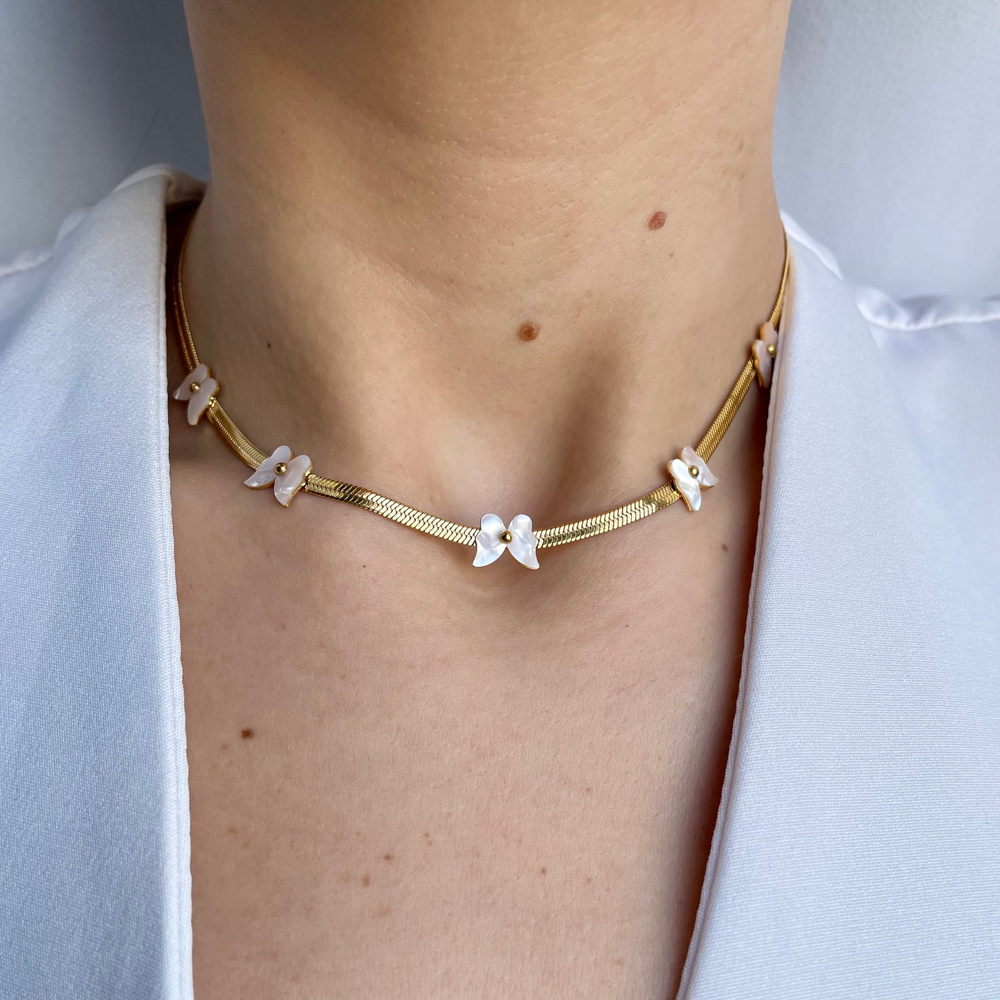 Alice Butterfly Choker
