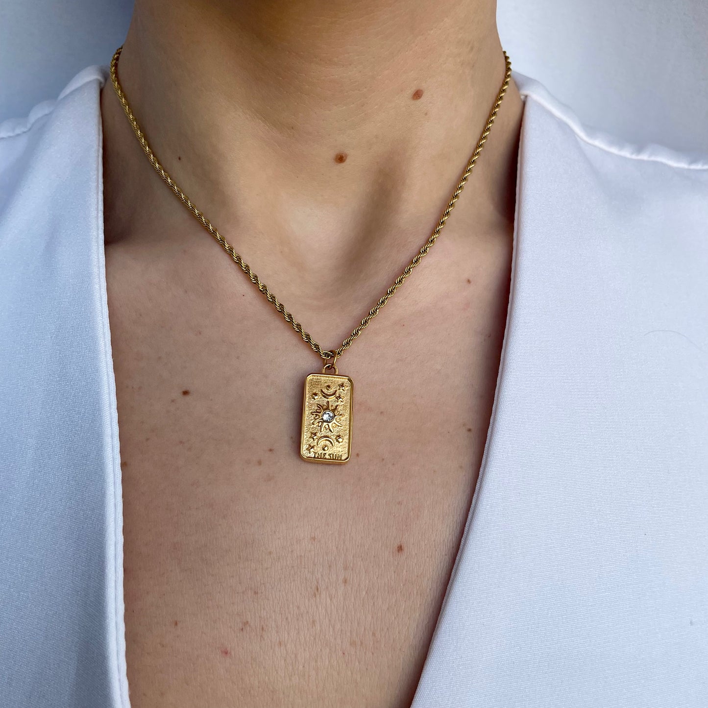 Sun-long chain pendant